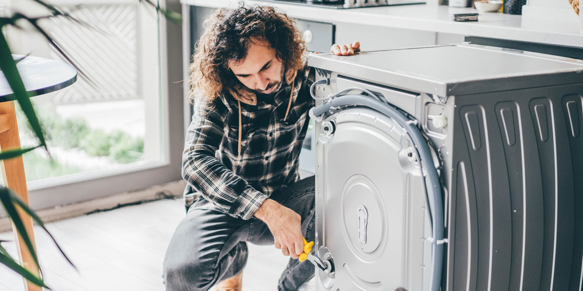 Fitting integrated washing machine